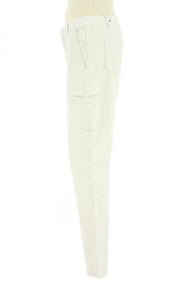 INDIVI（インディヴィ）の古着「ストレートカーゴパンツ（パンツ）」大画像３へ