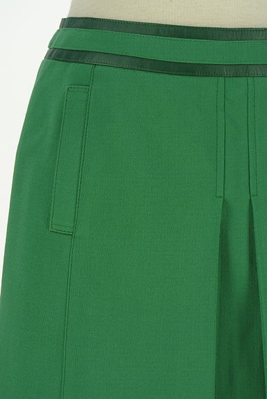 INDIVI（インディヴィ）の古着「膝丈カラーフレアスカート（スカート）」大画像４へ