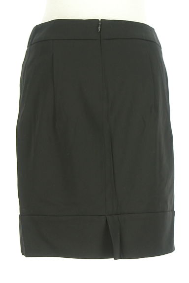 INED（イネド）の古着「膝上丈タイトスカート（ミニスカート）」大画像２へ