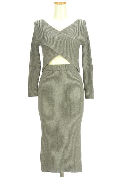 RESEXXY（リゼクシー）の古着「クロスニット+ミモレタイトスカート（セットアップ（ジャケット＋スカート））」大画像１へ