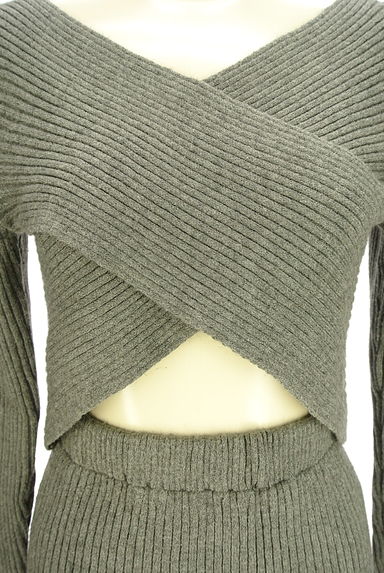 RESEXXY（リゼクシー）の古着「クロスニット+ミモレタイトスカート（セットアップ（ジャケット＋スカート））」大画像４へ