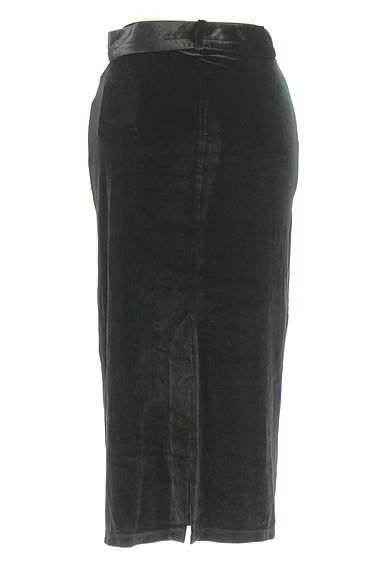 Darich（ダーリッチ）の古着「ベルト付きミモレ丈ベロアタイトスカート（スカート）」大画像２へ