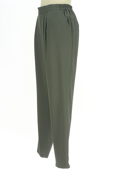 LAUTREAMONT（ロートレアモン）の古着「斜めタックストレッチテーパードパンツ（パンツ）」大画像３へ