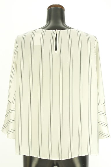 23区（ニジュウサンク）の古着「ストライプサテンブラウス（カットソー・プルオーバー）」大画像２へ