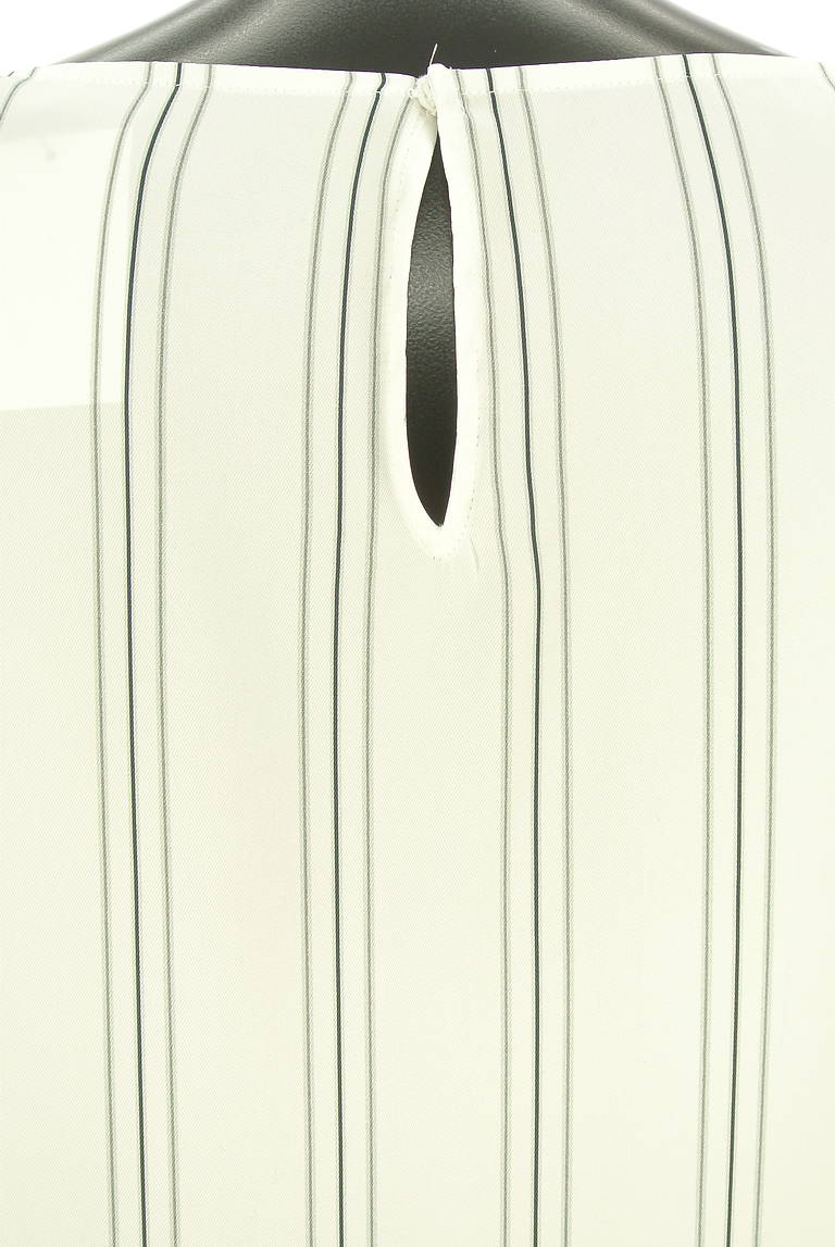 23区（ニジュウサンク）の古着「商品番号：PR10342644」-大画像4