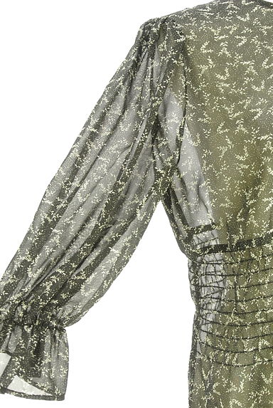 SHIPS（シップス）の古着「七分袖シアーブラウス（カットソー・プルオーバー）」大画像５へ