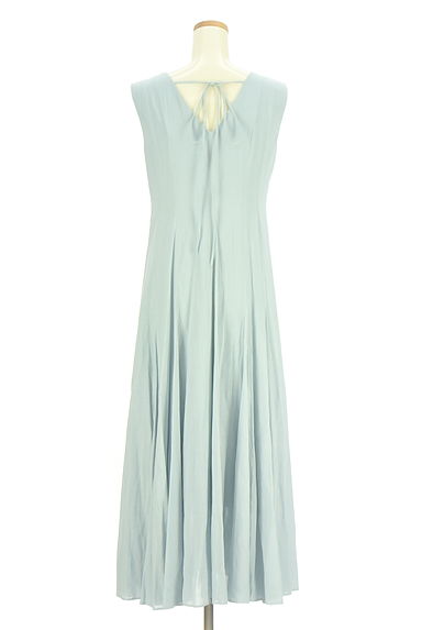 Arpege story Original（アルページュストーリーオリジナル）の古着「Vネックロングフレアワンピース（ワンピース・チュニック）」大画像２へ