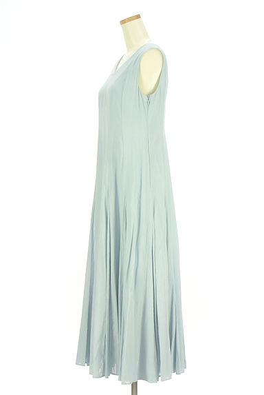 Arpege story Original（アルページュストーリーオリジナル）の古着「Vネックロングフレアワンピース（ワンピース・チュニック）」大画像３へ