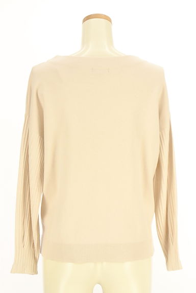 INDIVI（インディヴィ）の古着「袖リブ切替ニットトップス（ニット）」大画像２へ