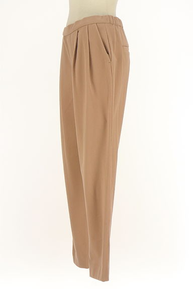 INDIVI（インディヴィ）の古着「ツータックテーパードパンツ（パンツ）」大画像３へ