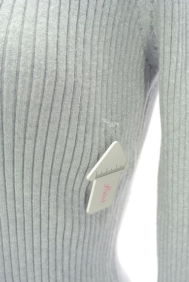 NATURAL BEAUTY BASIC（ナチュラルビューティベーシック）の古着「ラメリブニット（ニット）」大画像５へ