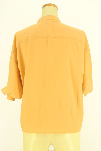 Mila Owen（ミラオーウェン）の古着「ボリュームパフスリーブブラウス（ブラウス）」大画像２へ