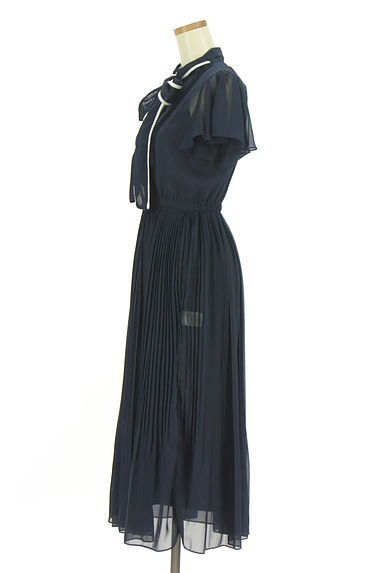 WILLSELECTION（ウィルセレクション）の古着「ボウタイプリーツロングシフォンワンピース（ワンピース・チュニック）」大画像３へ