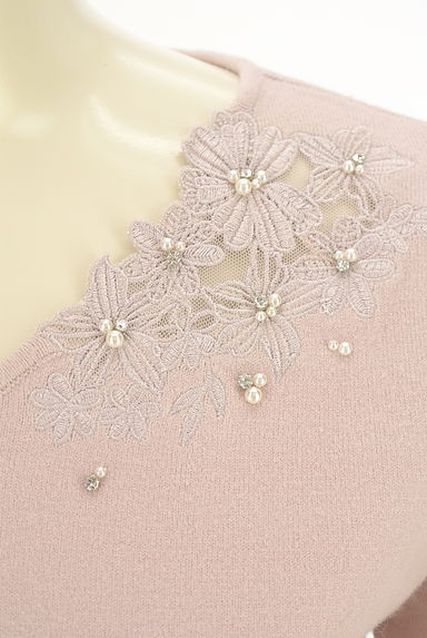 MISCH MASCH（ミッシュマッシュ）の古着「花刺繍入りVネックニット（ニット）」大画像４へ