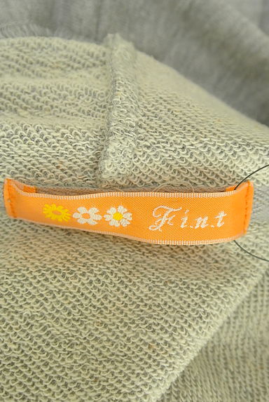 F i.n.t（フィント）トップス買取実績のブランドタグ画像