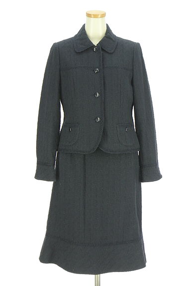 LEILIAN（レリアン）の古着「ジャケット×フレアスカート セットアップ（セットアップ（ジャケット＋スカート））」大画像１へ