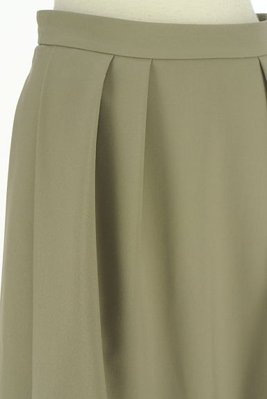 UNTITLED（アンタイトル）の古着「アシンメトリータックミディ丈フレアスカート（スカート）」大画像４へ