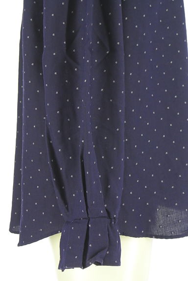 Reflect（リフレクト）の古着「ドット柄刺繍モックネックカットソー（カットソー・プルオーバー）」大画像４へ