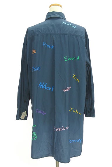 BEAMS Women's（ビームス　ウーマン）の古着「EXCLUSIVE FABRIC BEAMS BOY ロゴシャツワンピ（ワンピース・チュニック）」大画像４へ