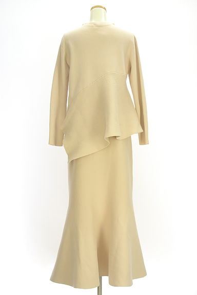 ELENDEEK（エレンディーク）の古着「アシメニット+マーメイドロングスカート（セットアップ（ジャケット＋スカート））」大画像２へ