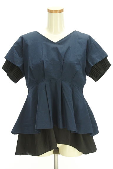 ELENDEEK（エレンディーク）の古着「レイヤード風ペプラムブラウス（カットソー・プルオーバー）」大画像１へ