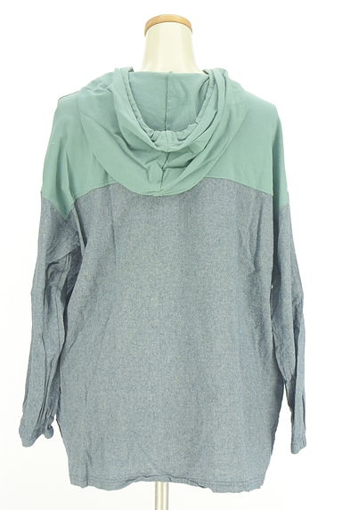 drug store's（ドラッグストアーズ）の古着「ワッペン付きバイカラーパーカー（スウェット・パーカー）」大画像２へ