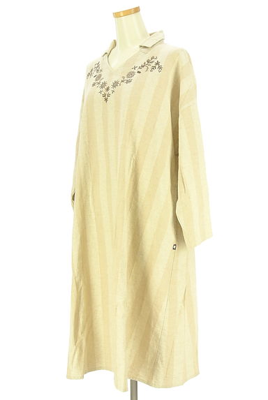 drug store's（ドラッグストアーズ）の古着「刺繍入りスキッパー綿麻ワンピース（ワンピース・チュニック）」大画像３へ