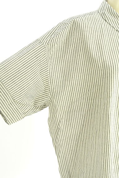 studio CLIP（スタディオクリップ）の古着「半そでストライプ柄シャツ（カジュアルシャツ）」大画像５へ