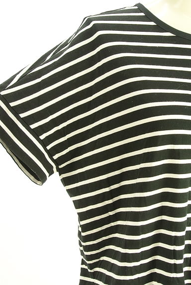 HIROKO BIS（ヒロコビス）の古着「essentiel HIROKO BIS ボーダー×無地アシンメトリーカットソー（カットソー・プルオーバー）」大画像４へ