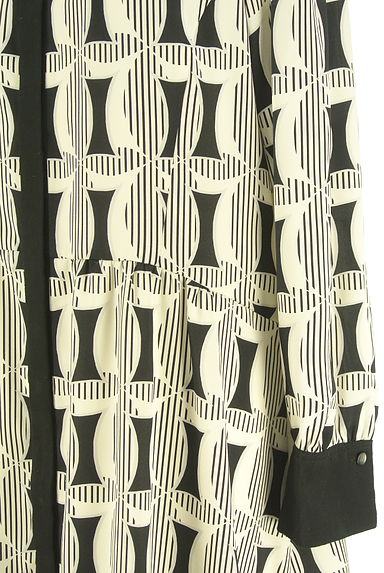 HIROKO BIS（ヒロコビス）の古着「総柄ブラウスワンピース（ワンピース・チュニック）」大画像４へ