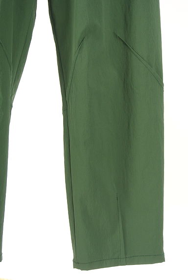 HIROKO BIS（ヒロコビス）の古着「ナイロンテーパードパンツ（パンツ）」大画像５へ