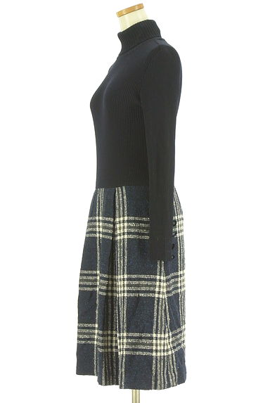 M'S GRACY（エムズグレイシー）の古着「別地切替タートルネックニットワンピース（ワンピース・チュニック）」大画像３へ