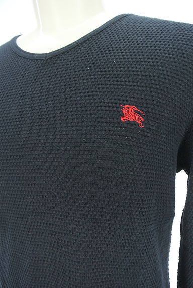 BURBERRY BLACK LABEL（バーバリーブラックレーベル）の古着「Vネックワッフルカットソー（ニット）」大画像４へ
