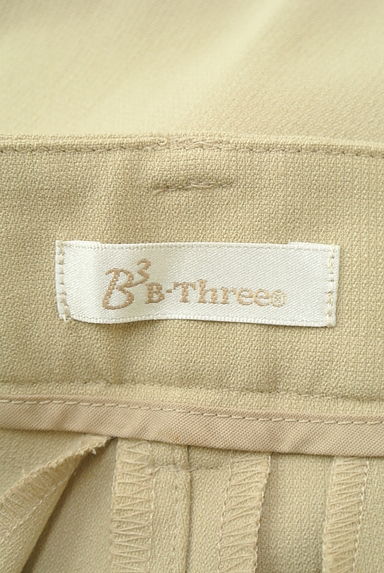 B-THREE（ビースリー）の古着「アンクル丈センタープレステーパードパンツ（パンツ）」大画像６へ