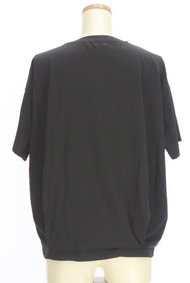 クリックで大画像表示 green label relaxing(グリーンレーベル リラクシング)の古着「うしろタックTシャツ(Tシャツ)」大画像2へ