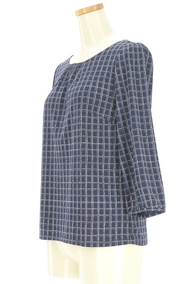NEW YORKER（ニューヨーカー）の古着「チェック柄シフォンブラウス（ブラウス）」大画像３へ