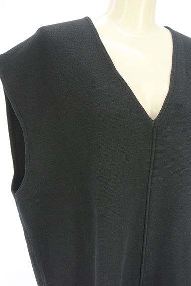 antiqua（アンティカ）の古着「patterntorso Vネックニットベスト（ベスト・ジレ）」大画像４へ