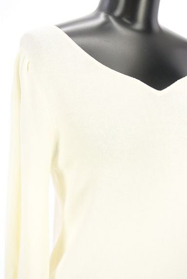 PROPORTION BODY DRESSING（プロポーションボディドレッシング）の古着「Vネックニットトップス（ニット）」大画像４へ