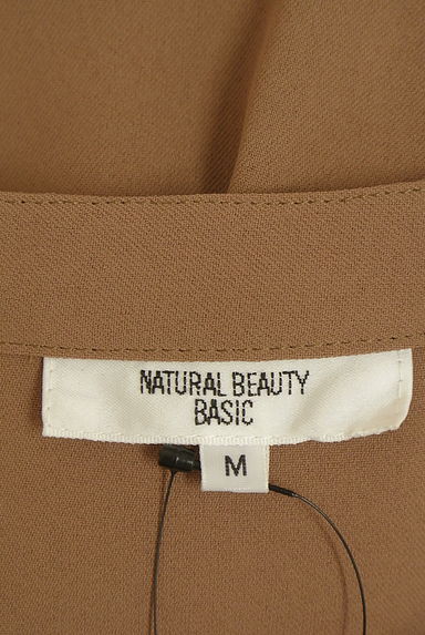 クリックで大画像表示 NATURAL BEAUTY BASIC(ナチュラルビューティベーシック)の古着「ベルト付きノースリワンピース(ワンピース・チュニック)」大画像6へ