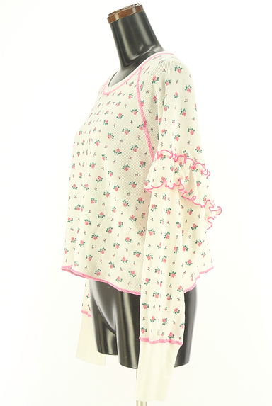 クリックで大画像表示 ROSE BUD(ローズバッド)の古着「メローフリル小花柄ワッフルトップス(カットソー・プルオーバー)」大画像3へ