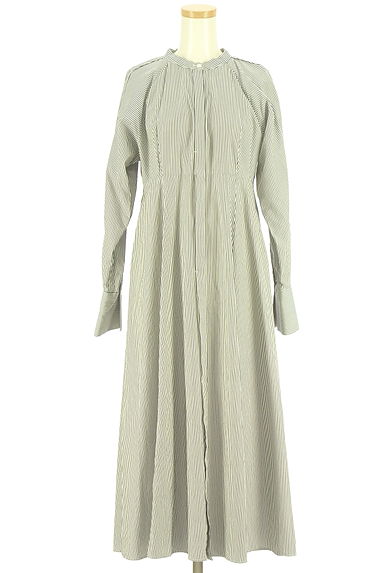 クリックで大画像表示 NATURAL BEAUTY BASIC(ナチュラルビューティベーシック)の古着「ニットベスト+ロングシャツワンピース(ツーピース(ジャケット+ワンピース))」大画像4へ