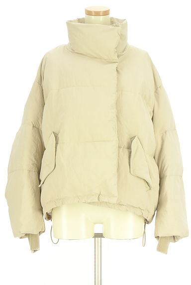 クリックで大画像表示 AZUL BY MOUSSY(アズールバイマウジー)の古着「ボリューム中綿ショートコート(ブルゾン・スタジャン)」大画像1へ