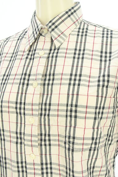 クリックで大画像表示 BURBERRY(バーバリー)の古着「ラウンドヘムチェックシャツ(カジュアルシャツ)」大画像4へ