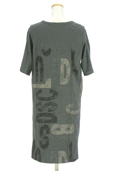 drug store's（ドラッグストアーズ）の古着「ロゴプリント膝丈Tシャツワンピース（ワンピース・チュニック）」大画像２へ