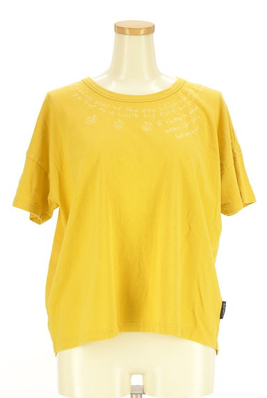 クリックで大画像表示 drug store's(ドラッグストアーズ)の古着「バックスリット刺繍Tシャツ(Tシャツ)」大画像1へ