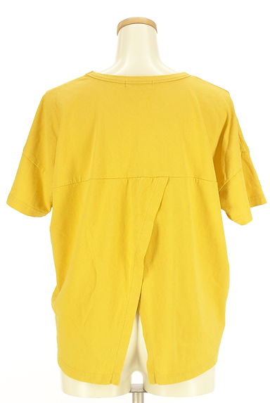 クリックで大画像表示 drug store's(ドラッグストアーズ)の古着「バックスリット刺繍Tシャツ(Tシャツ)」大画像2へ