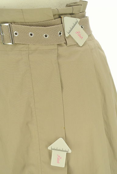 クリックで大画像表示 DOUBLE STANDARD CLOTHING(ダブルスタンダードクロージング)の古着「アシメタックフレアラップスカート(ロングスカート・マキシスカート)」大画像5へ