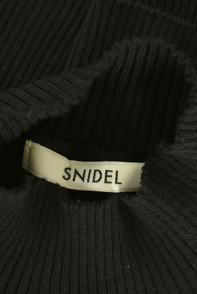 クリックで大画像表示 Snidel(スナイデル)の古着「ハイネックリブニット(ニット)」大画像6へ