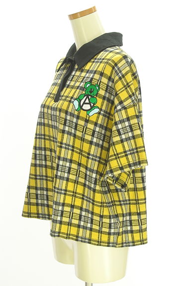 クリックで大画像表示 Candy Stripper(キャンディストリッパー)の古着「刺しゅう入りチェックポロニット(ポロシャツ)」大画像3へ