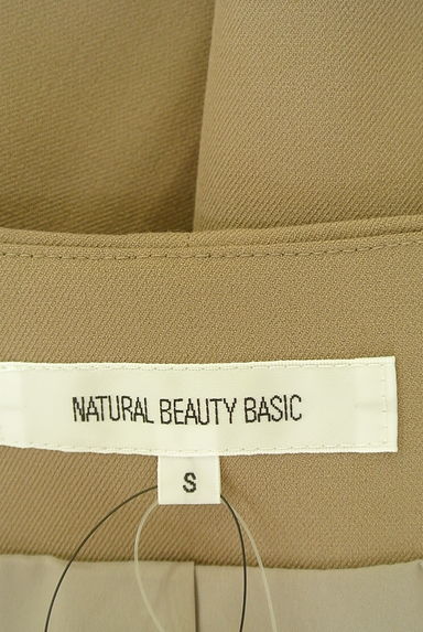NATURAL BEAUTY BASIC（ナチュラルビューティベーシック）アウター買取実績のブランドタグ画像